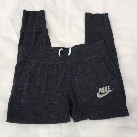 Nike Pants - Nike Cropped Joggers
